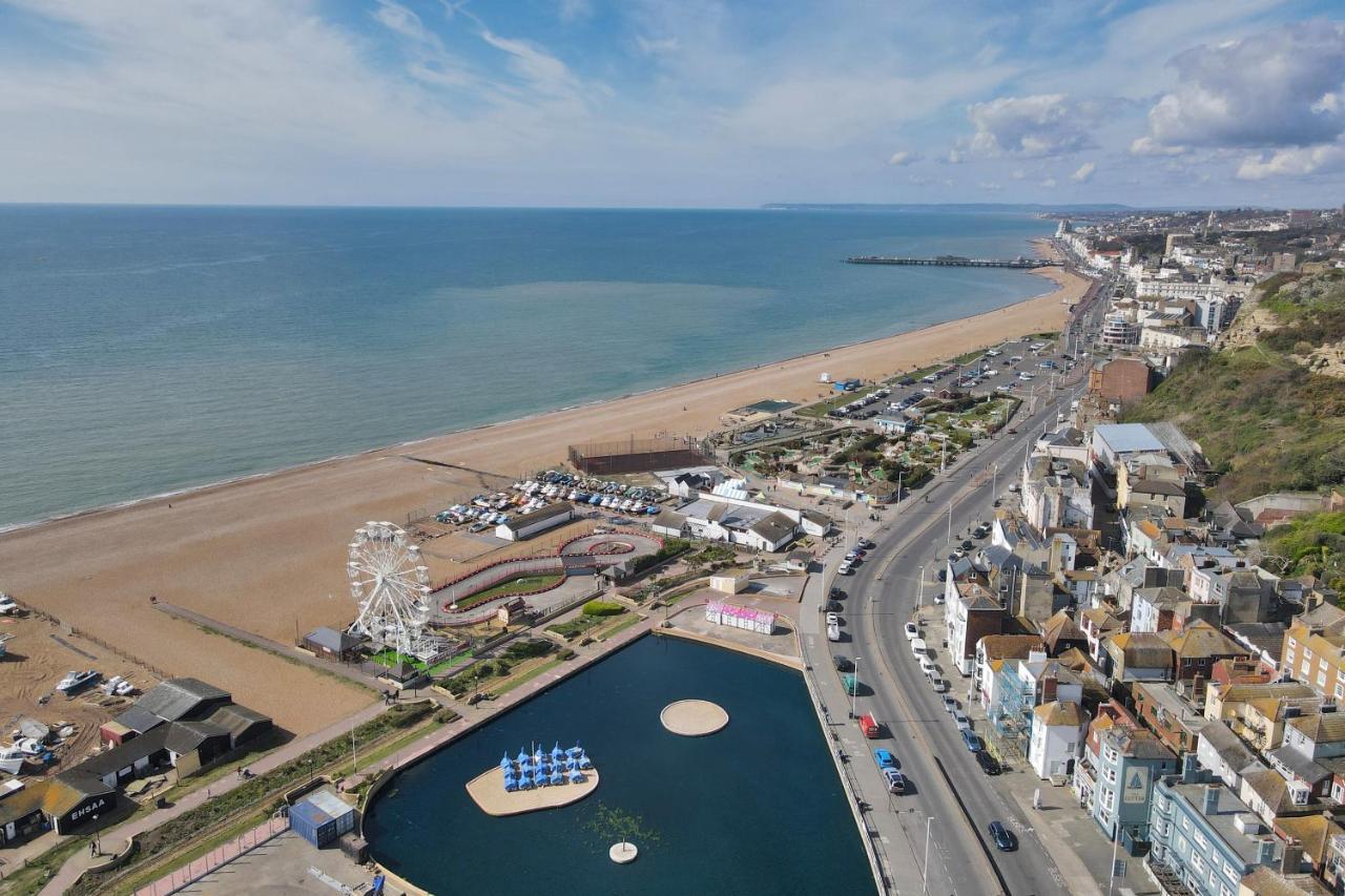 Master Accommodation Suite 2 Sea View With Balcony Hastings Exterior photo